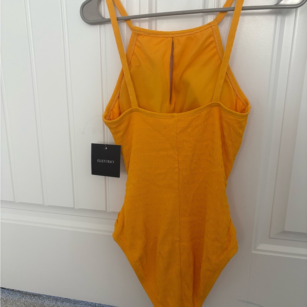 Bathing suit- NWT Ellen Tracy- size 8 - Picture 3 of 4